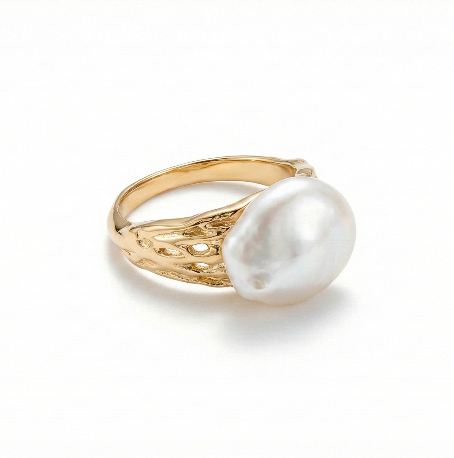 Baroque Ring – 925 Silber vergoldet , Süßwasserperle